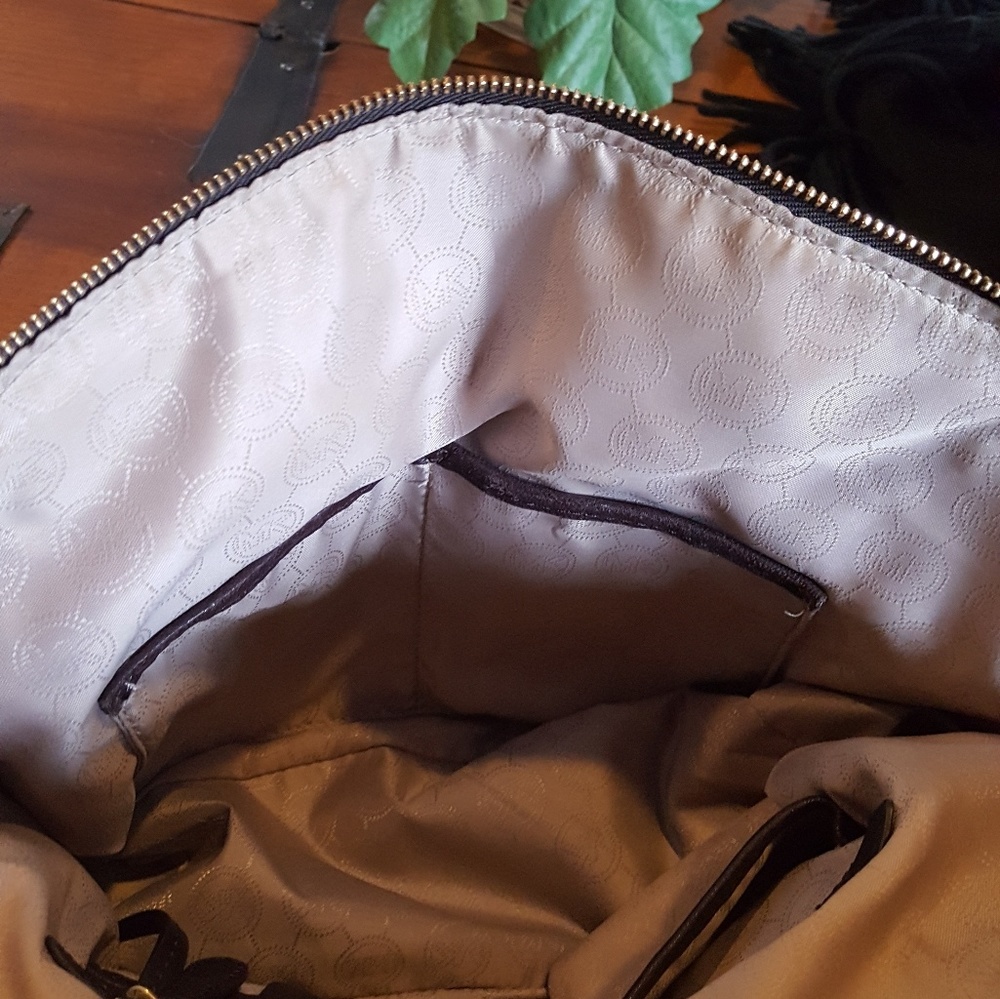 Handbag - Picture 4 of 7